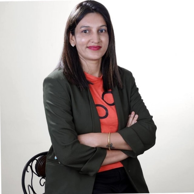 Dr Arti